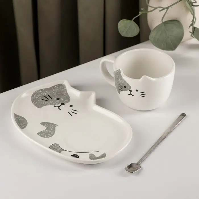 Чайная пара с ложкой &laquo;Котик&raquo;, чашка 200 мл, блюдце 18,5&times;13,5 см