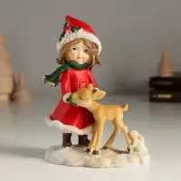 Фигурка полистоун &laquo;Девочка в красном с оленёнком&raquo;, 10&times;6&times;13 см