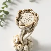 Сувенир полистоун "Рука с лотосом и Буддой" беж 7х7,5х18 см