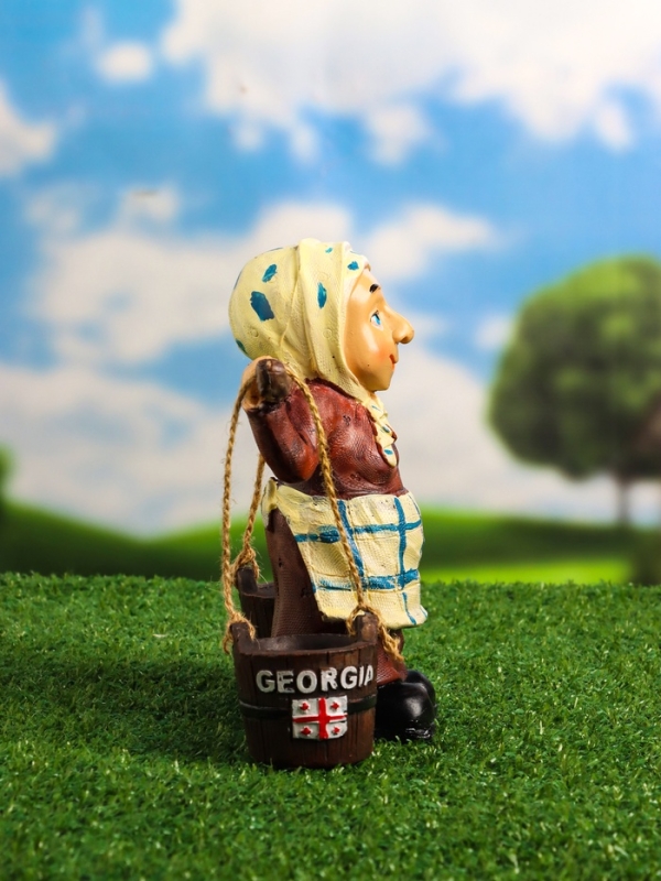 Садовая фигура  Садовая фигура "Бабушка с ведрами" 20х7х19см