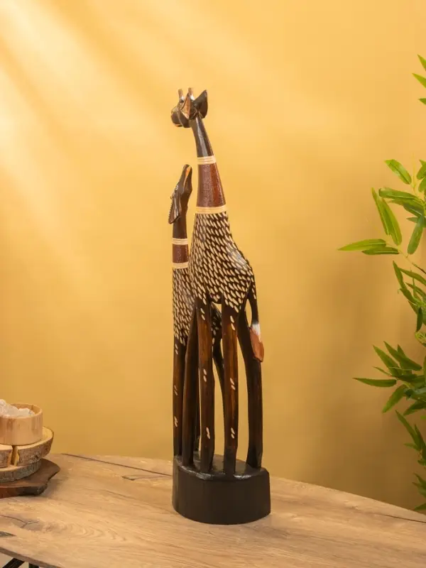 Сувенир "Жирафы" дерево 18х10х80 см