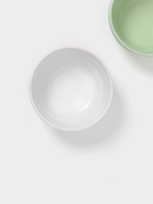 Салатники Доляна «Зефир», 700 мл, d=15,5 см, набор 2 шт, керамика, белые, зелёные Салатники Доляна «Зефир», 700 мл, d=15,5 см, набор 2 шт, керамика, белые, зелёные