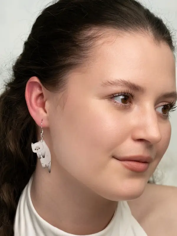 Серьги акриловые &laquo;Котики&raquo;, бело-серые