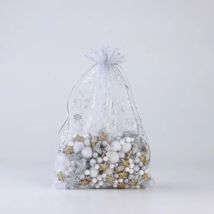 Мешочек подарочный «С Новым годом», органза, серебристый, 20 х 30 см Мешочек подарочный «С Новым годом», органза, серебристый, 20 х 30 см