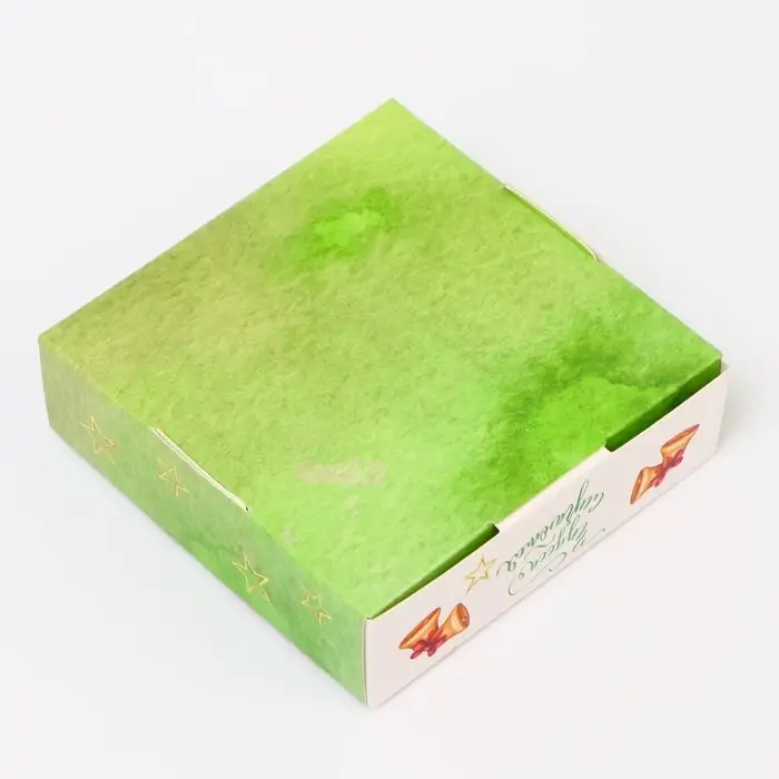 Подарочная коробка сборная с окном «Чудеса случаются», 10×10×3 см Подарочная коробка сборная с окном «Чудеса случаются», 10×10×3 см