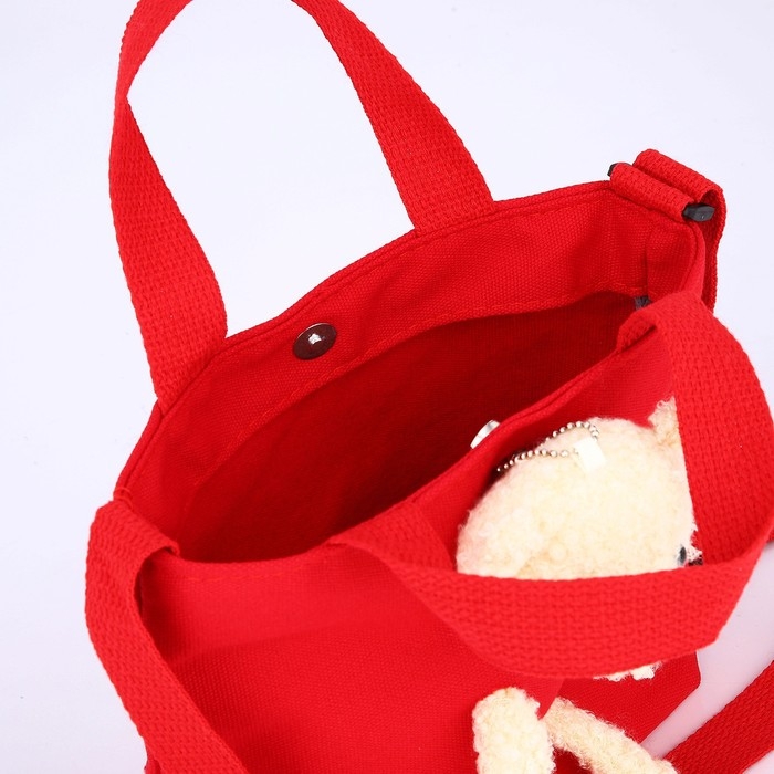 Сумка детская с игрушкой на молнии, цвет красный