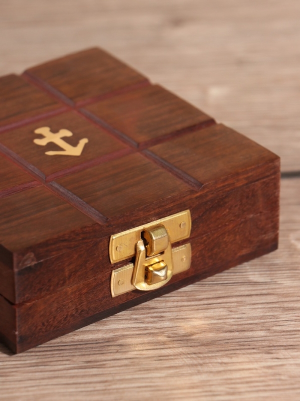 Настольная игра  Настольная игра "Крестики-нолики" 10х10 см, дерево шишам, латунь