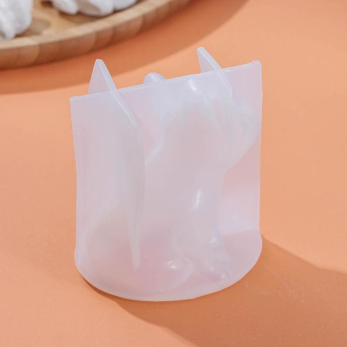 Молд Доляна «Бульдог», силикон, 8×6×7 см, цвет белый Молд Доляна «Бульдог», силикон, 8×6×7 см, цвет белый