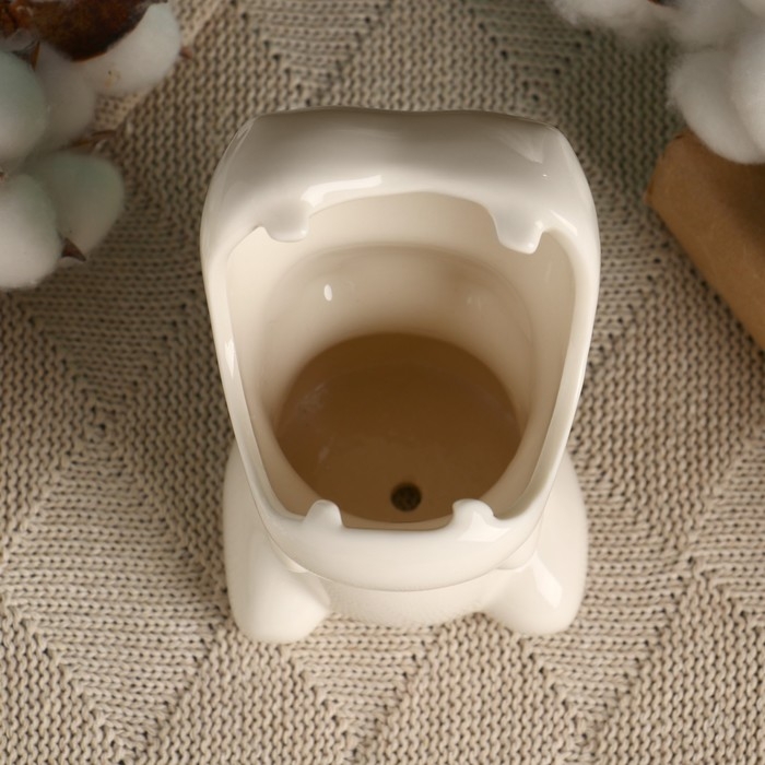 Горшок Горшок "Бегемот" белый, 12х8х9см