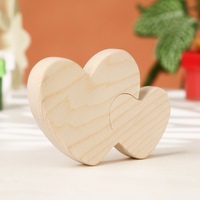 Заготовка для творчества Заготовка для творчества "Два сердечка", 8,8 х 6,2 х 1,2 см, сосна