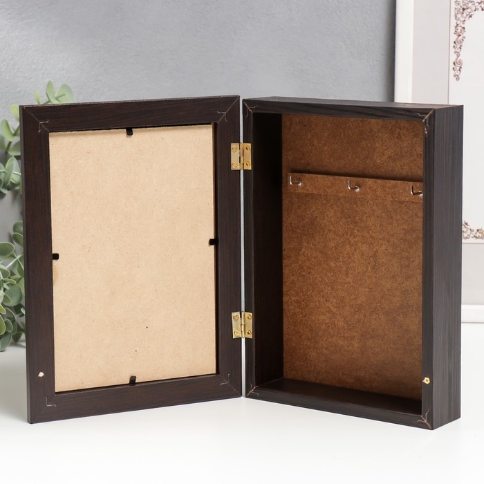 Ключница Ключница "Взмах крыльев" венге 15х21 см