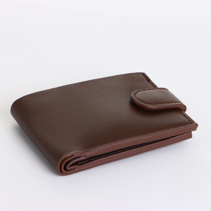 Портмоне мужское на кнопке, цвет коричневый Портмоне мужское на кнопке, цвет коричневый