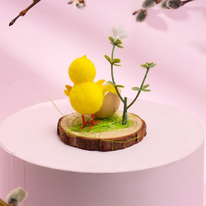 Пасхальный декор «Цыпленок на полянке» 8 × 8 × 7 см Пасхальный декор «Цыпленок на полянке» 8 × 8 × 7 см