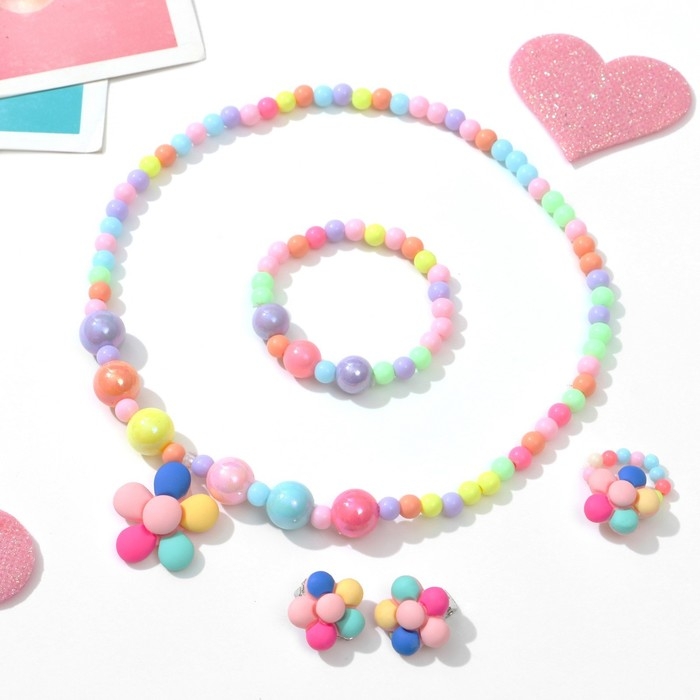 Набор детский «Выбражулька» 4 предмета: клипсы, бусы, браслет, кольцо, цветочек, цветной Набор детский «Выбражулька» 4 предмета: клипсы, бусы, браслет, кольцо, цветочек, цветной