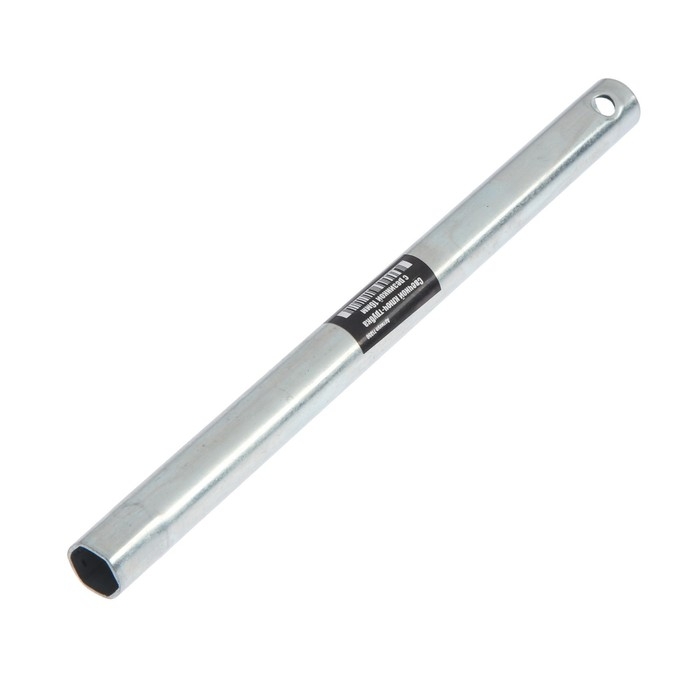 Свечной ключ СЕРВИС КЛЮЧ 71350, ВАЗ 211 , оснащен резинкой для фиксации свечи, 16 мм Свечной ключ СЕРВИС КЛЮЧ 71350, ВАЗ 211 , оснащен резинкой для фиксации свечи, 16 мм