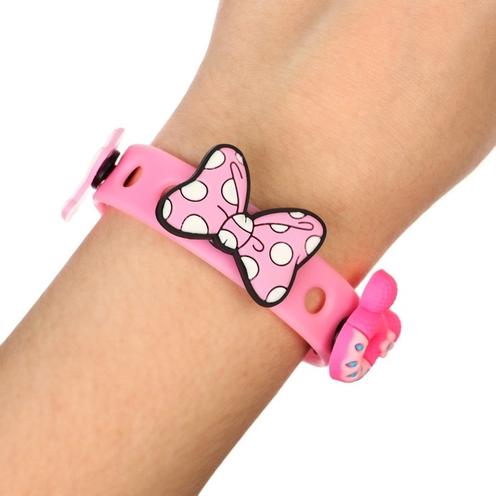 Браслет силиконовый со сменными джибитсами, 3 джибитса в комплекте, Минни Маус Браслет силиконовый со сменными джибитсами, 3 джибитса в комплекте, Минни Маус