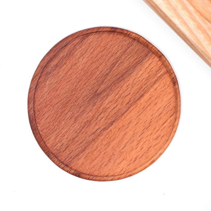 Подставка под горячее Подставка под горячее "Потому что чай не задает глупых вопросов", дерево