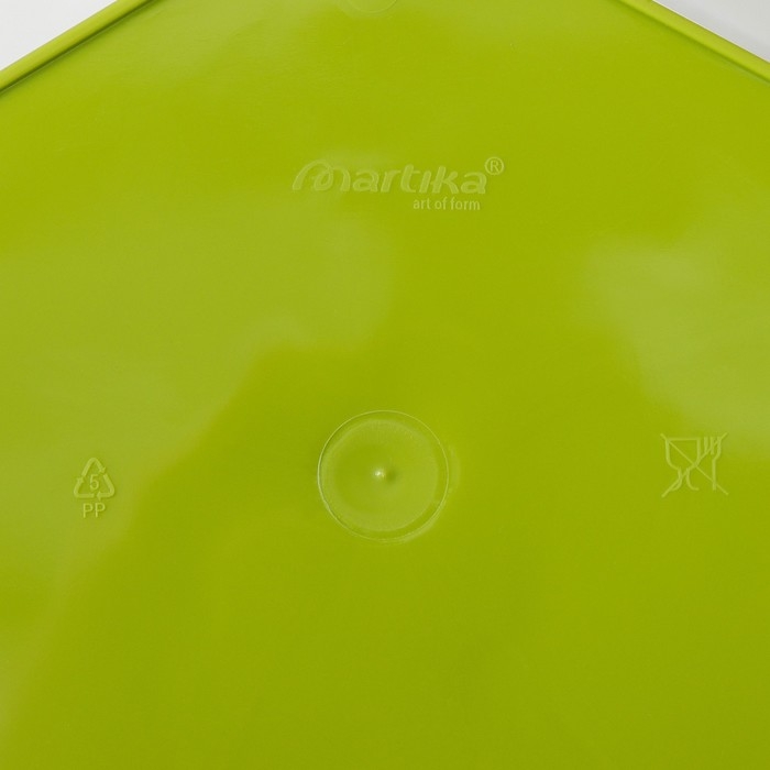 Кашпо для цветов со вставкой «Палермо», 3,6 л, цвет оливковый Кашпо для цветов со вставкой «Палермо», 3,6 л, цвет оливковый