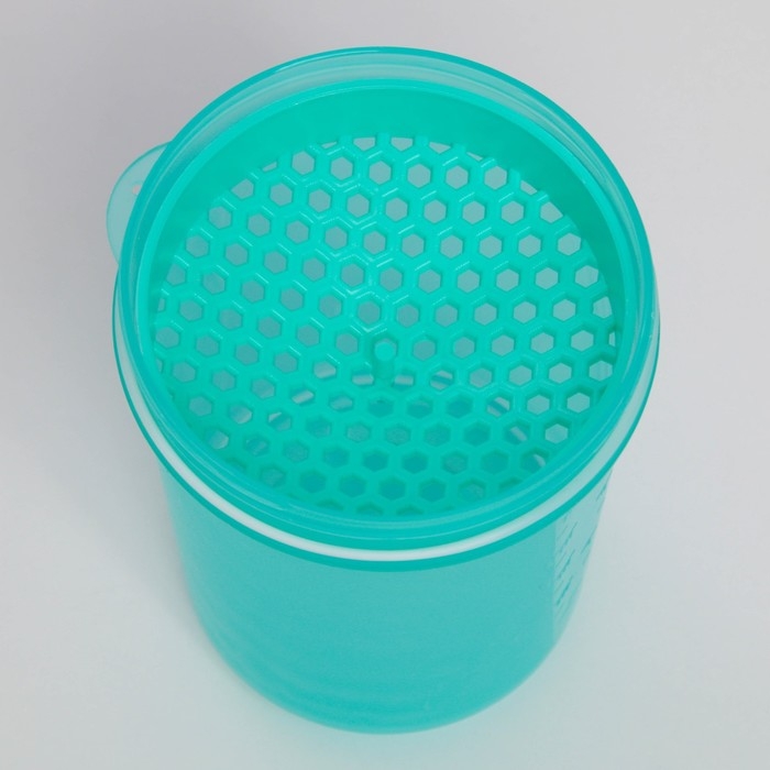 Шейкер спортивный с чашей под протеин, фиолетово-голубой, 500 мл Шейкер спортивный с чашей под протеин, фиолетово-голубой, 500 мл