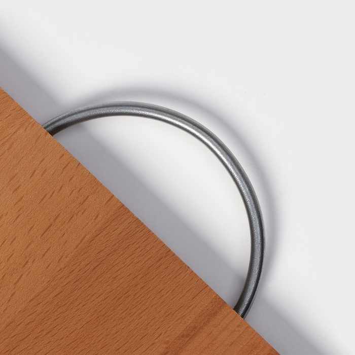 Доскa рaзделочнaя Adelica, с метaллической ручкой, 35×24×2 см, бук Доскa рaзделочнaя Adelica, с метaллической ручкой, 35×24×2 см, бук