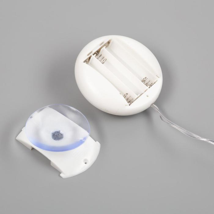 Светодиодная фигура на присоске «Снеговик» 22 × 44 см, пластик, батарейки АААх3 (не в комплекте), свечение тёплое белое Светодиодная фигура на присоске «Снеговик» 22 × 44 см, пластик, батарейки АААх3 (не в комплекте), свечение тёплое белое