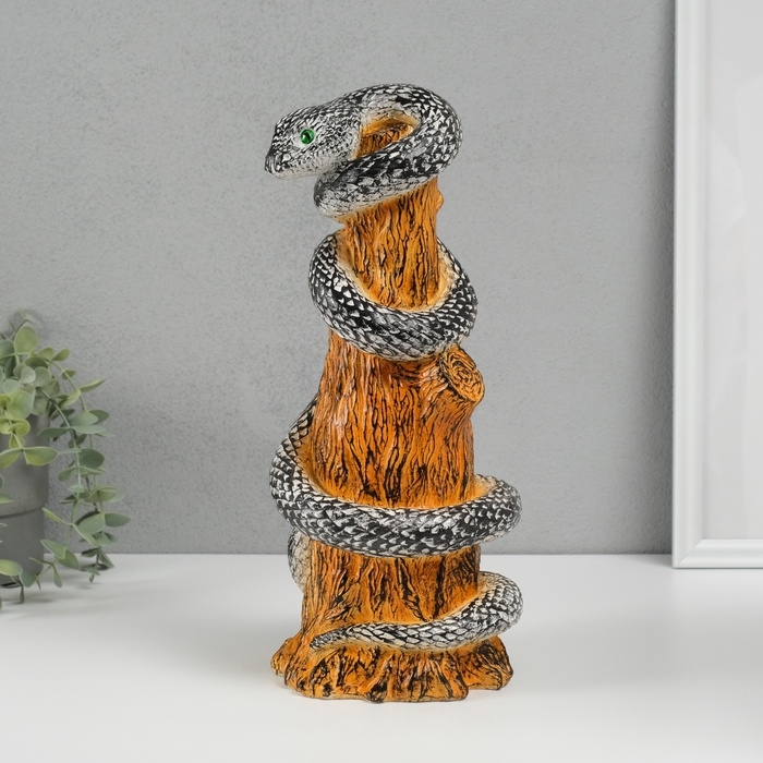 Новогодняя копилка  Новогодняя копилка "Змея на пеньке"  33 х 14 х 15 см, черно-белый