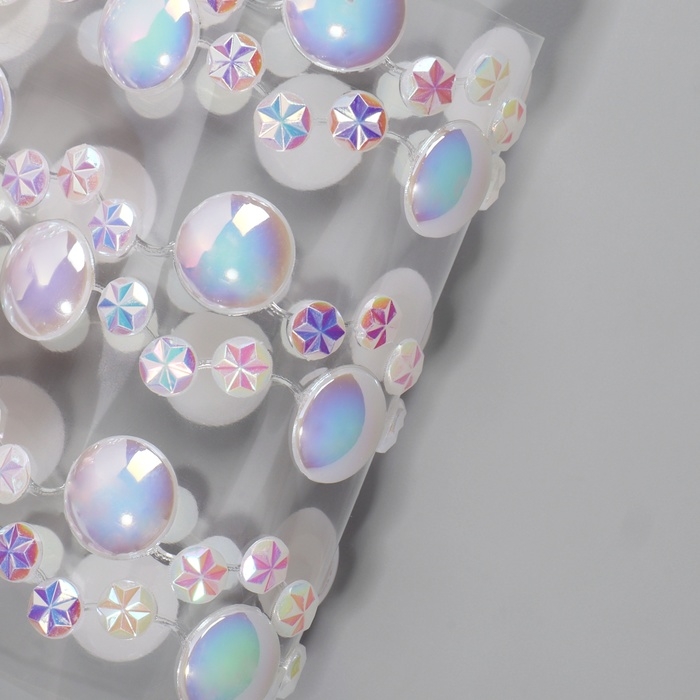 Жемчуг самоклеящийся «Ассорти», с голографией, 125 шт на листе Жемчуг самоклеящийся «Ассорти», с голографией, 125 шт на листе