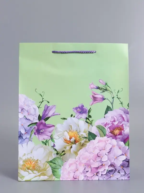Пакет подарочный ламинированный "Цветы" 26 х 12 х 32 см