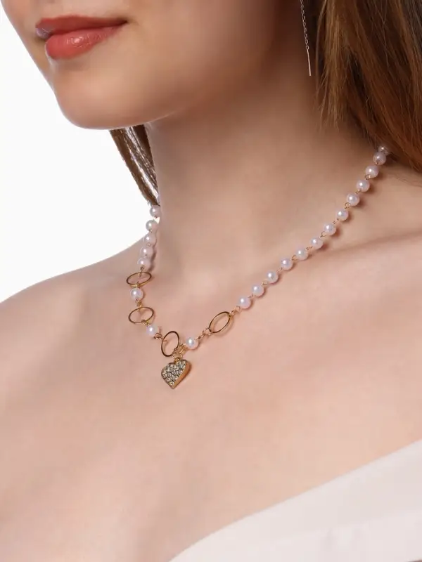 Колье с жемчугом &laquo;Сердце&raquo;, в круглых звеньях, d=0.6 см, белое в золоте, 36 см