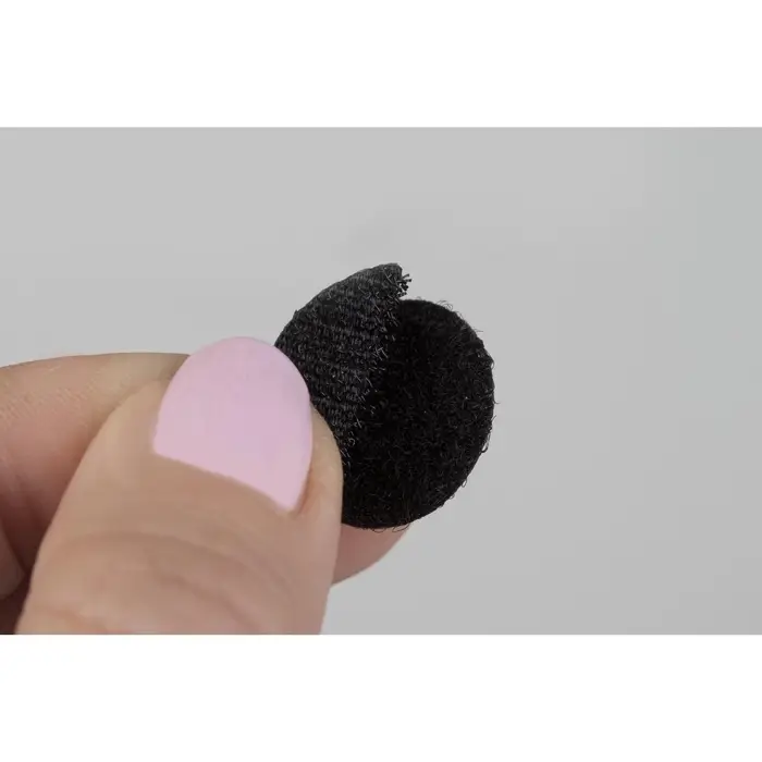 Набор липучек на клеевой основе, d = 2 см, 4 пары/8 шт, цвет чёрный Набор липучек на клеевой основе, d = 2 см, 4 пары/8 шт, цвет чёрный