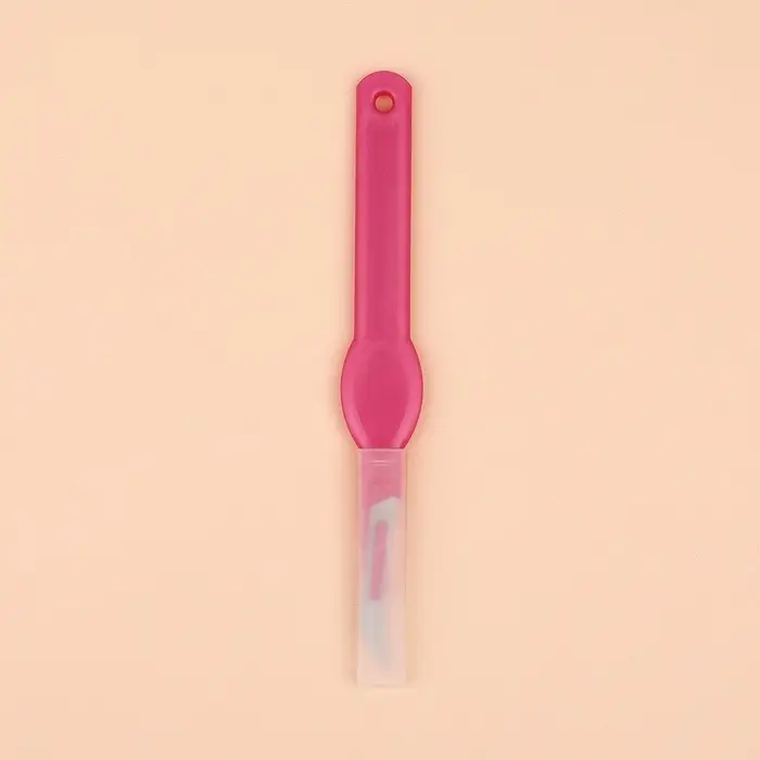 Нож для распарывания швов, с чехлом, 13,5 см, лезвие 1,5 см, цвет фиолетовый Нож для распарывания швов, с чехлом, 13,5 см, лезвие 1,5 см, цвет фиолетовый