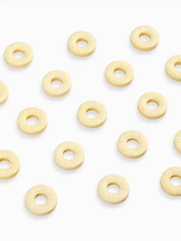 Конфеты драже колечки «Соединённые Штаты Истерики» в тубусе, вкус: манго, 25 г. Конфеты драже колечки «Соединённые Штаты Истерики» в тубусе, вкус: манго, 25 г.