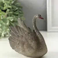 Фигурка для чайной церемонии "Белая лебедь" меняет цвет 11х10х8 см Фигурка для чайной церемонии "Белая лебедь" меняет цвет 11х10х8 см