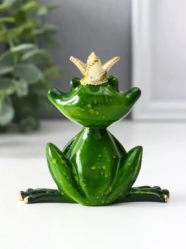 Сувенир полистоун лак "Царевна-лягушка" 8,8х5,5х8,5 см