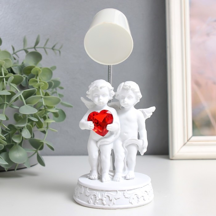 Сувенир полистоун свет "Лампа - ангелы с сердцем" белый МИКС 7,5х7,5х18 см
