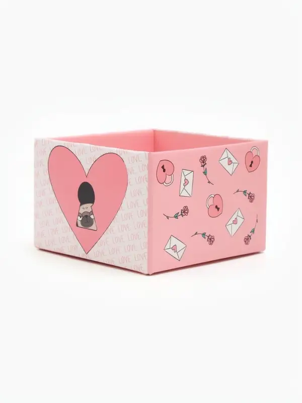 Коробка самосборная With love, размер 12&times;12&times;8.5 см, плотность 270 г/м&sup2;