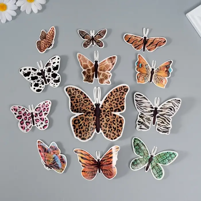 Набор магнитов на холодильник «Шкуры животных», 12 шт., картон, h=4-10 см Набор магнитов на холодильник «Шкуры животных», 12 шт., картон, h=4-10 см