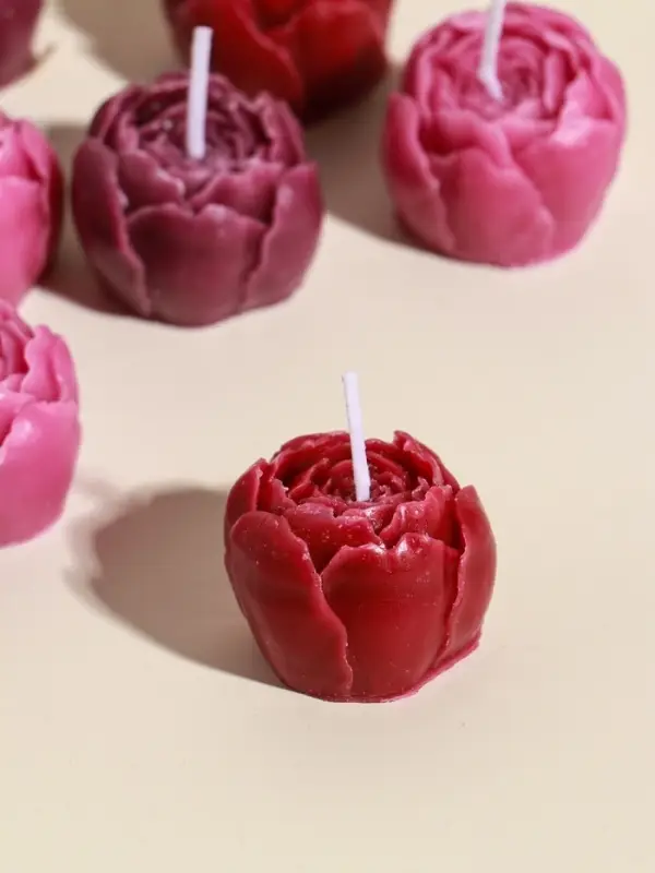 Набор свечей декоративных &laquo;Пионы&raquo;, 9 шт. 3.5&times;3.5&times;2.5 см, розово-фиолетовые, 14&times;14&times;4 см