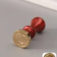 Печать для сургуча с пластиковой ручкой &laquo;Венок с буквой J&raquo;, 2.5&times;2.5&times;6.3 см