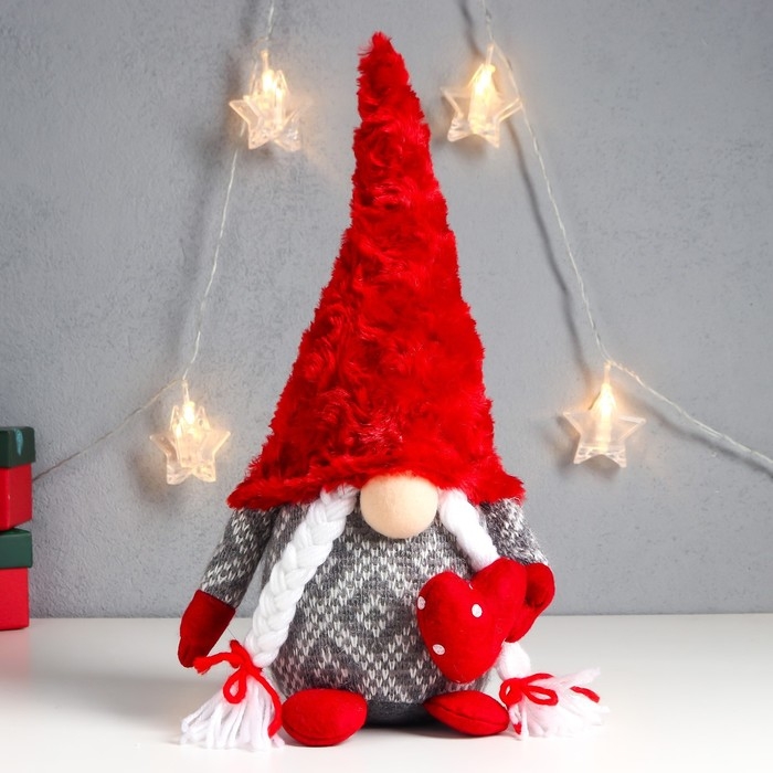 Кукла интерьерная свет Кукла интерьерная свет "Бабусечка в с сердечком в горошек, меховой колпак" 35х14х14 см