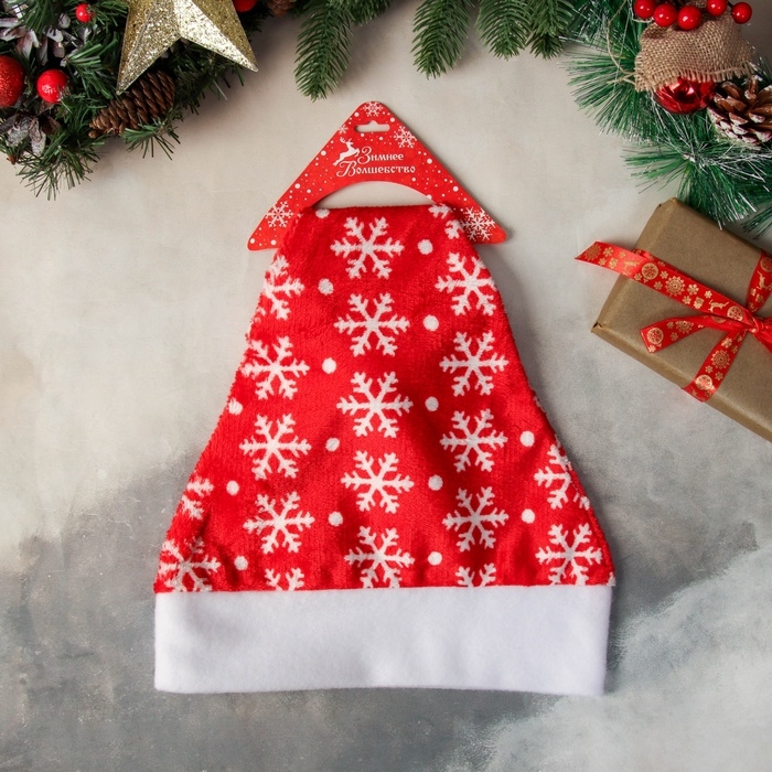 Колпак новогодний Колпак новогодний "Снежинки в горохе" 28х37 см, красный
