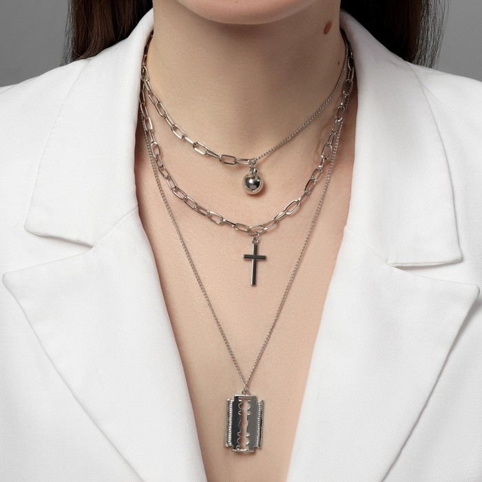 Кулон «Цепь» бритва, крестик, бусина, цвет серебро, 50 см Кулон «Цепь» бритва, крестик, бусина, цвет серебро, 50 см