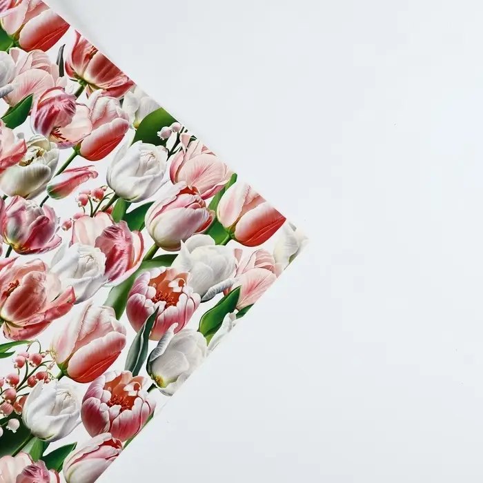 Бумага упаковочная глянцевая «8 марта», 70 х 100 см