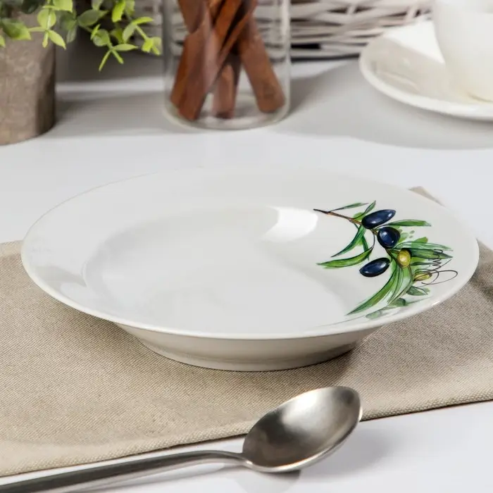 Тарелка глубокая «Оливки», 225 мл, d=20 см, цвет белый, рисунок микс, фарфор Тарелка глубокая «Оливки», 225 мл, d=20 см, цвет белый, рисунок микс, фарфор