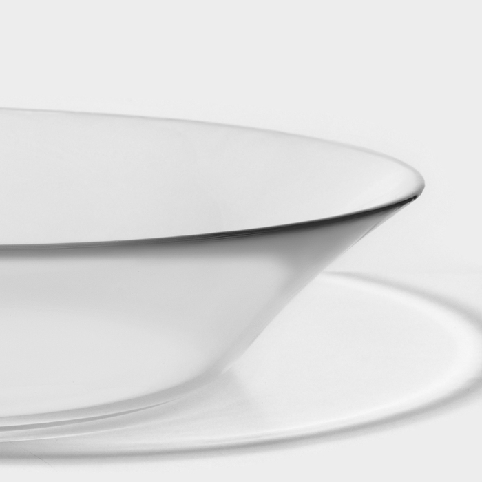 Тарелка стеклянная Invitation, d=22 см Тарелка стеклянная Invitation, d=22 см