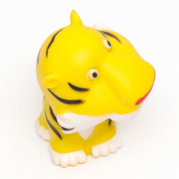 Набор игрушек - пищалок для купания в ванне  Набор игрушек - пищалок для купания в ванне "Животные" 4 шт, резиноые, 10 см