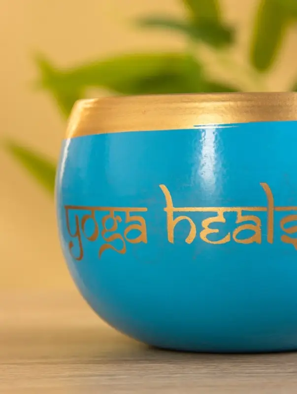 Свеча в чаше Yoga heal the soul голубая, соевый воск 200 гр 8,5х7 см Свеча в чаше Yoga heal the soul голубая, соевый воск 200 гр 8,5х7 см