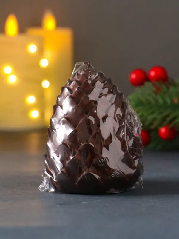 Свеча «Шишка сканди», 58×70 мм, коричневая Свеча «Шишка сканди», 58×70 мм, коричневая