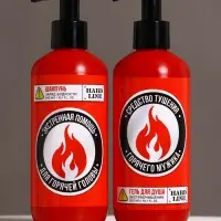 Подарочный набор косметики &laquo;Незаменимый чистый запас&raquo;, гель для душа, шампунь для волос, 2&times;300 мл и мочалка для тела, HARD LINE