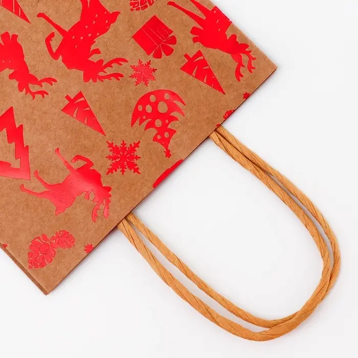 Пакет крафт с тиснением, круглая ручка, «Лес» 15×21×8 см, 120 г Пакет крафт с тиснением, круглая ручка, «Лес» 15×21×8 см, 120 г